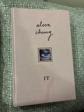 Alexa Chung 'IT' Hardcover Book - Pale Pink Cover
